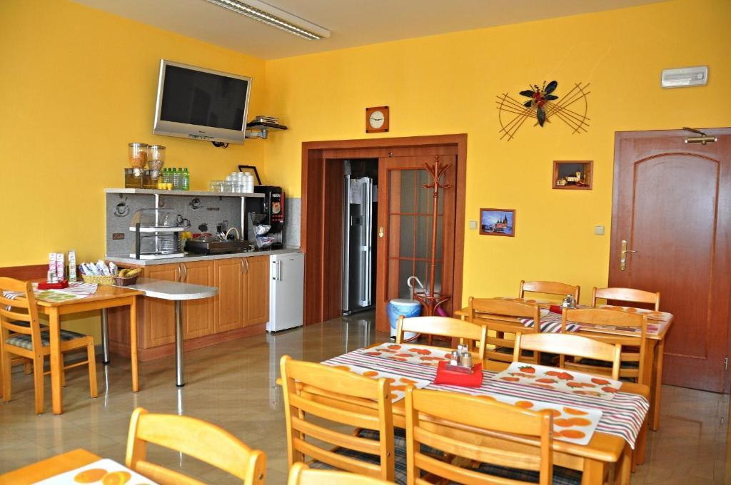 Hotel U Radnice لوني المظهر الخارجي الصورة